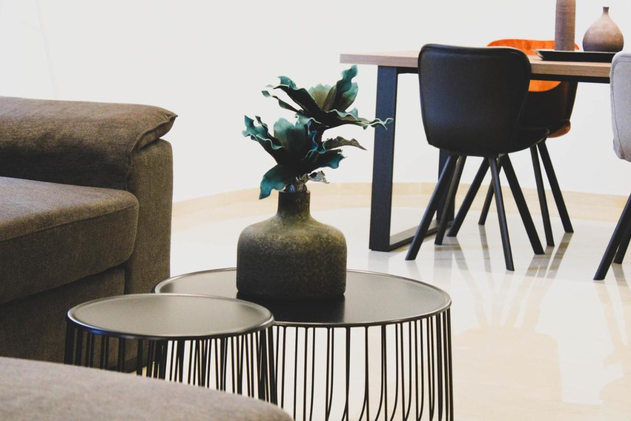 Sunlight - Volos City Center Spacious Modern Apartments Esterno foto